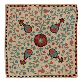 18"x19" 100% Silk Cushion Cover. Embroidered Pillowcase. Uzbek Throw Pillow For Sale