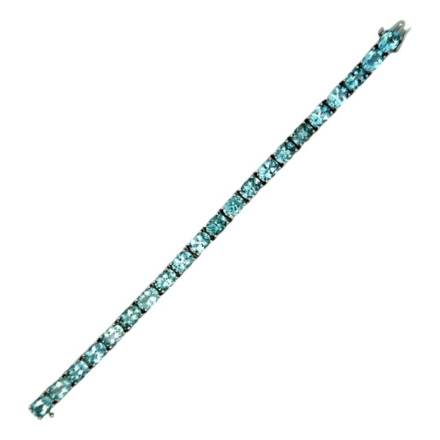 14k White Gold Aquamarine Tennis Bracelet For Sale