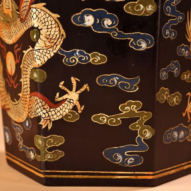 Wood Vintage Hand-Painted Gilt Black Lacquer Hexagonal Brush Pot With Dragon Motif For Sale - Image 7 of 9