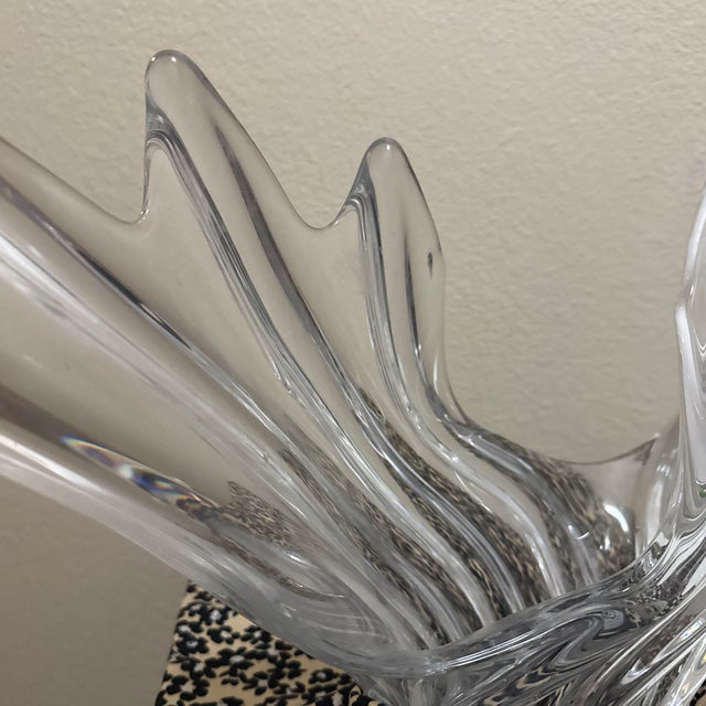 Vintage Art Vannes France Crystal Swirl Splash Wing Centerpiece Bowl For Sale In New Orleans - Image 6 of 6