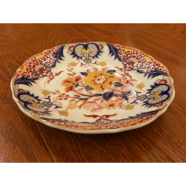 Asian Pair of Vtg. Smithsonian Institution Imari 6" Gold Trim Plates Handcrafted Porcelain Andrea by Sadek For Sale - Image 3 of 13