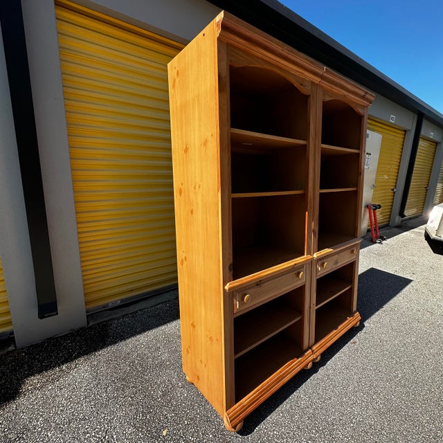 Vintage Late 20th Century Lighted Light Pine Broyhill Fontana Bookcases