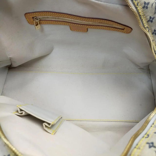 Contemporary 2001 Louis Vuitton Marie Navy Blue Monogram Canvas and Leather Hand Bag For Sale - Image 3 of 18