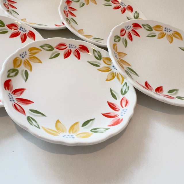 Mid-Century Modern Vintage Syracuse China "Old Ivory" Restaurant Ironstone Scallop Edged Salad Plates, Set of 9 For Sale - Image 3 of 10