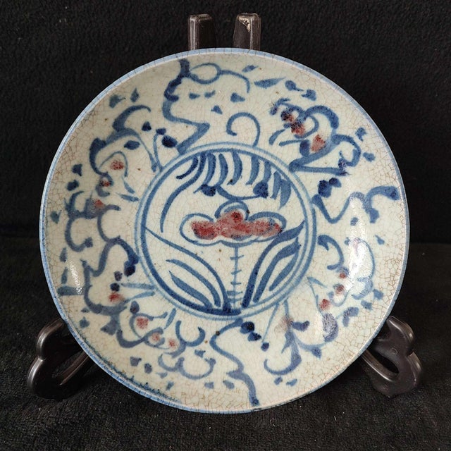 Early 20th Century Chinese Ceramic Plate,Blue and White Porcelain Plate Hand Painted Floral Pattern For Sale - Image 5 of 11