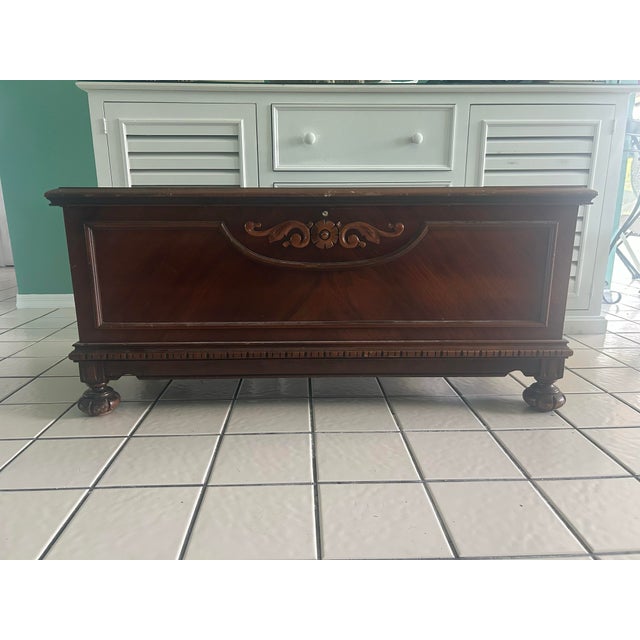 Lane Furniture 1934 Lane Cedar Hope Chest – Altavista Virginia – Original Interior Tray For Sale - Image 4 of 12