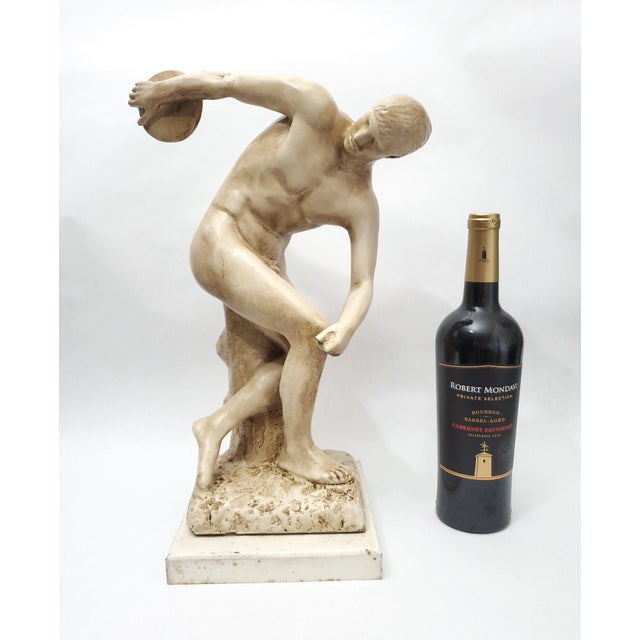 Austin Productions 1950s Plaster Discobolus Table Sculpture Statue For Sale - Image 4 of 13
