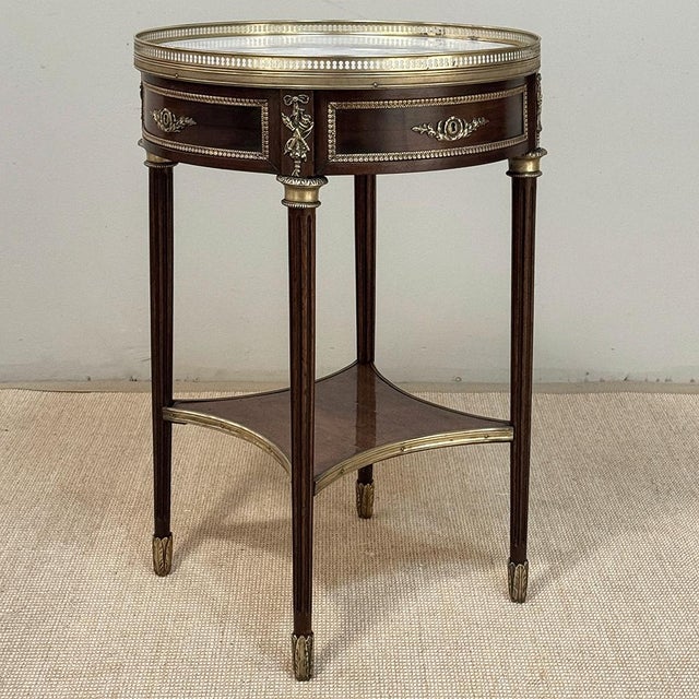 French 19th Century French Louis XVI Mahogany Marble Top Gueridon ~ Round End Table For Sale - Image 3 of 17