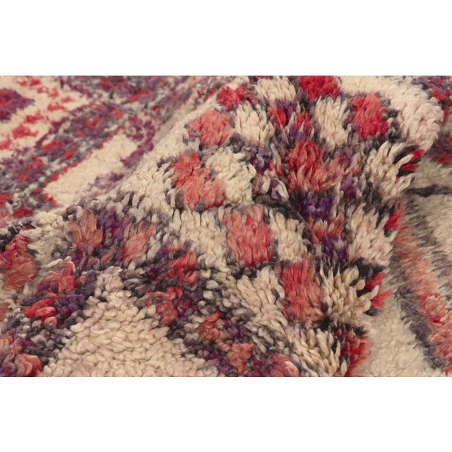 Vintage Beni Ourain Moroccan Rug, 05'10 X 07'09 For Sale In Dallas - Image 6 of 10