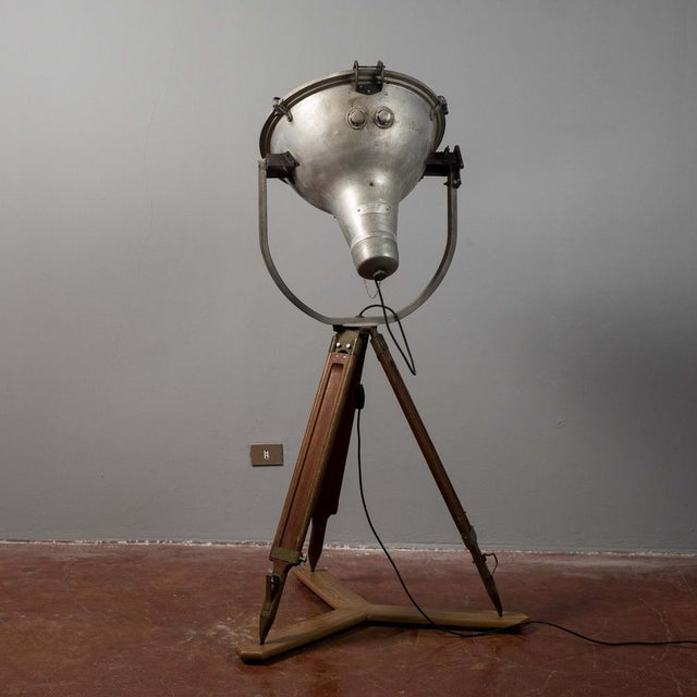 FS 1500 Cariboni Searchlight with Tripod and Working Base from the Italian Railways, 1960s For Sale - Image 17 of 18
