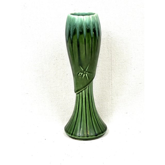 Mid-Century Modern Vintage Green Usa Vase For Sale - Image 3 of 8