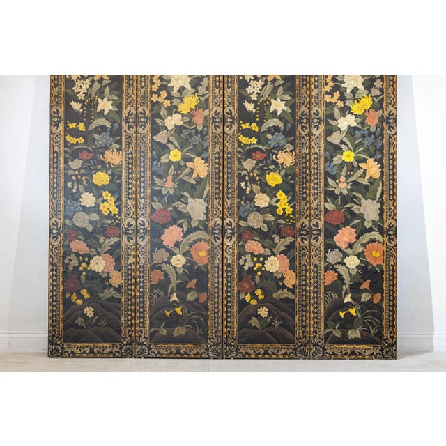 Late 20th Century Four-Panel Chinese Black Lacquer Screen with Polychrome Floral Decoration For Sale - Image 5 of 18