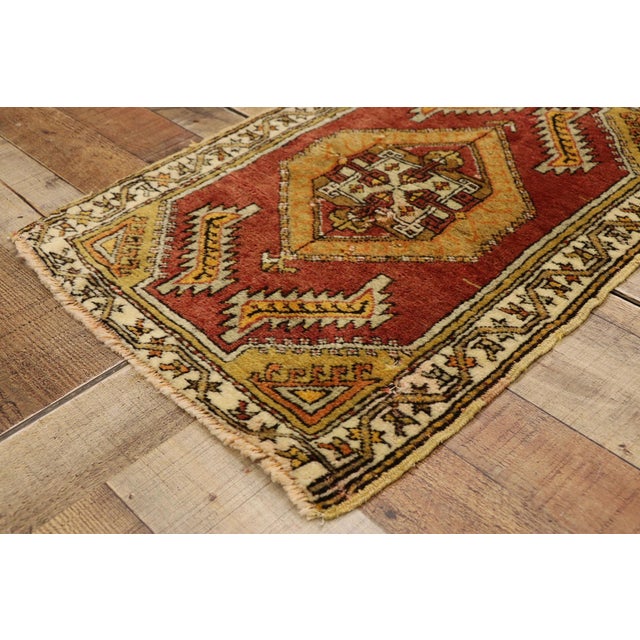 Vintage Turkish Yastik Rug - 01'08 X 02'05 For Sale In Dallas - Image 6 of 8