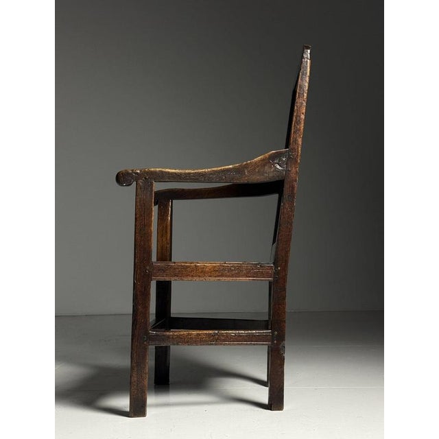 Brown Antique English Chair in Oak, 1650 For Sale - Image 8 of 18