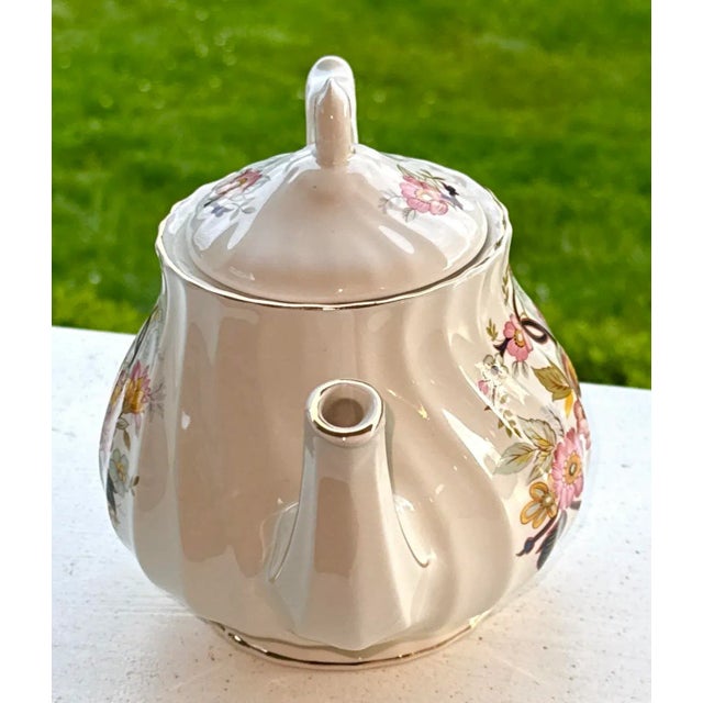 Metal Sadler Floral English Tea Pot - 1940s For Sale - Image 7 of 11