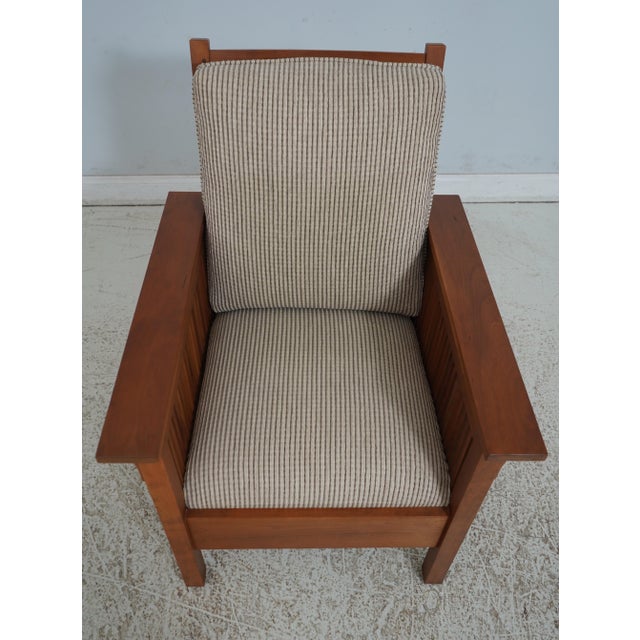 Age: C.1999 Details: Finish no.713 High Quality Construction Arts & Crafts Style Clean Well Cared For Upholstery Fixed...