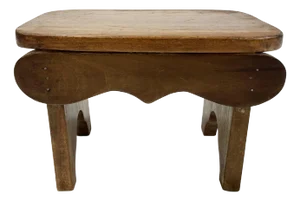 Vintage Primitive Wood Cricket Stool With Scalloped Apron
