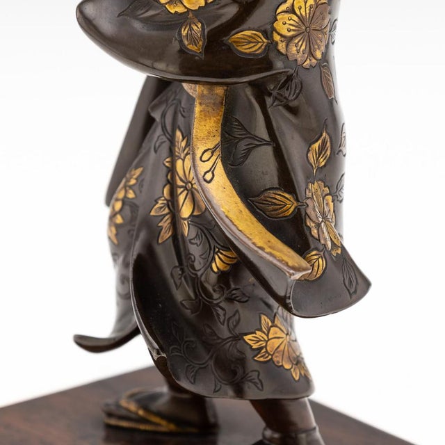 Antique Japanese Gilt Bronze Kawaraban Figurine from Miyao Eisuke Company, 19th Century For Sale - Image 15 of 18