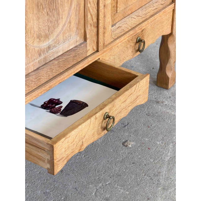 Mid-Century Modern Danish Oak Display Cabinet with Leaded Glass Doors, 1960s For Sale - Image 12 of 14