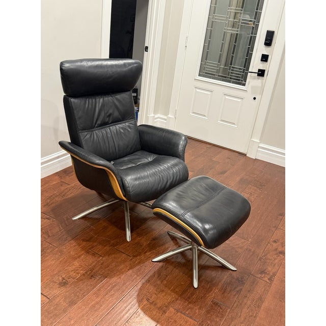 Wood Img Space 5300 Ergo-Tilt Leather Recliner (T401 Tuxedo/Oak) For Sale - Image 7 of 9