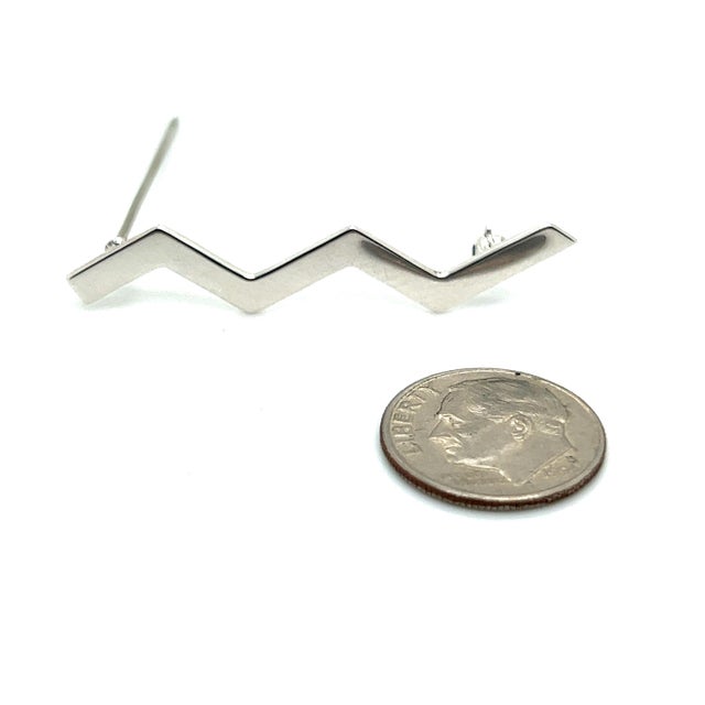 1990s Tiffany & Co Estate Zigzag Wave Brooch Pin Sterling Silver By Paloma Picasso For Sale In New York - Image 6 of 10