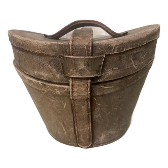 Antique Leather Top Hat Box Case - Late 19th Century For Sale