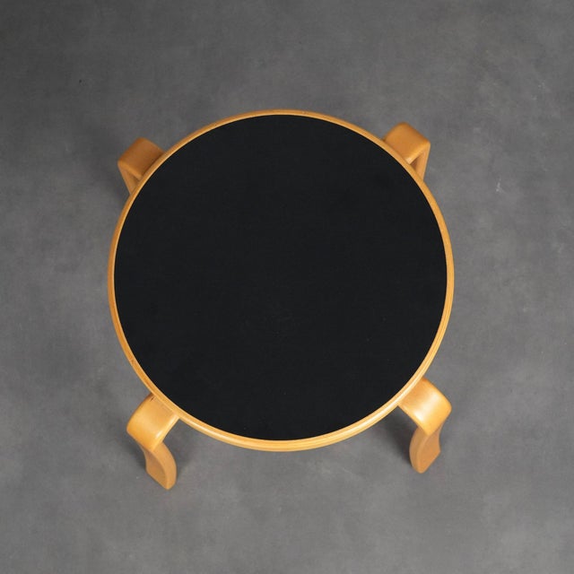 Magnus Olesen 8000 Series Low Stool from Magnus Olesen, Denmark, 1980s For Sale - Image 4 of 8