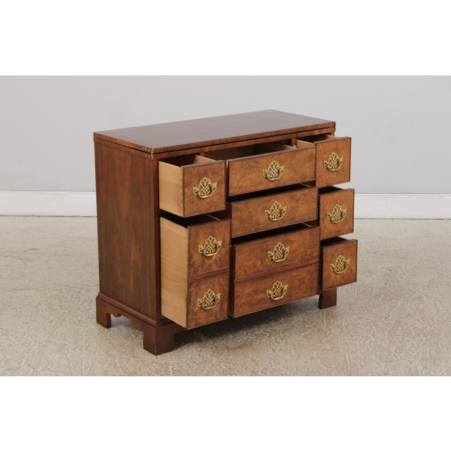 Brown Baker Burl Wood 8 Drawer Flip Top Server Bachelor Chest For Sale - Image 8 of 17