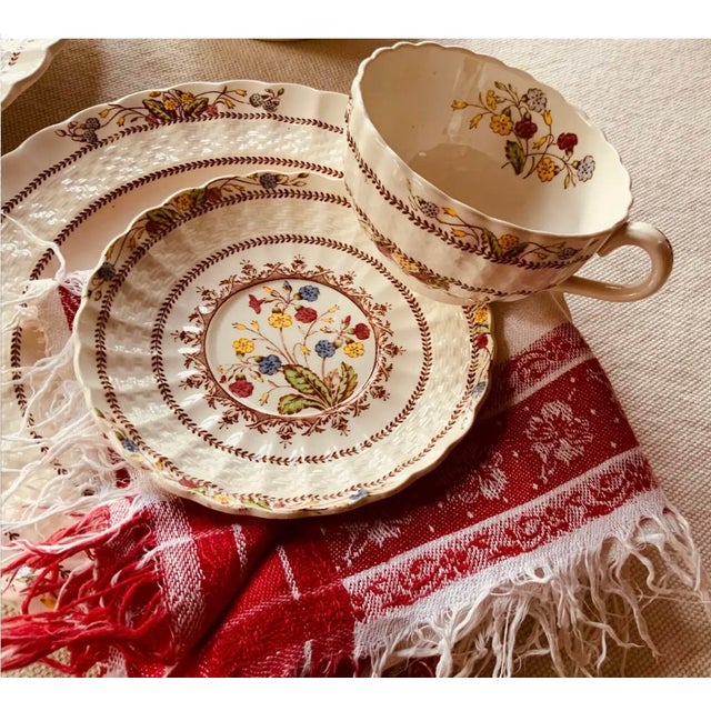 English 1930s Copeland Spode Cowslip Bone China Breakfast Set - Set of 6 For Sale - Image 3 of 9