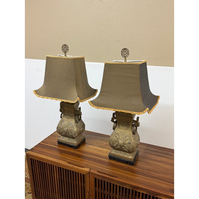In the Style of James Mount Chinoserie Table Lamps, Pair For Sale - Image 9 of 12