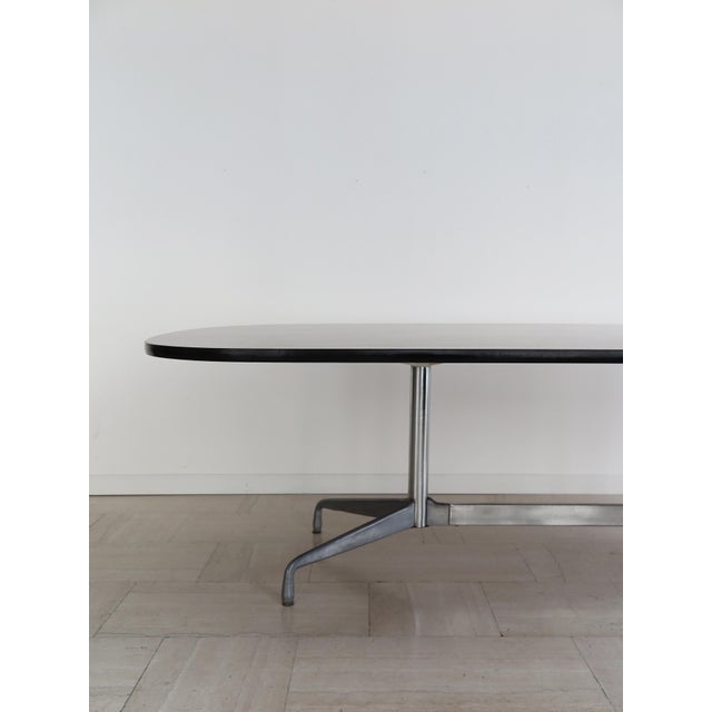 Brown Large Wood and Aluminum Table by Charles & Ray Eames for Herman Miller, 1960s For Sale - Image 8 of 18