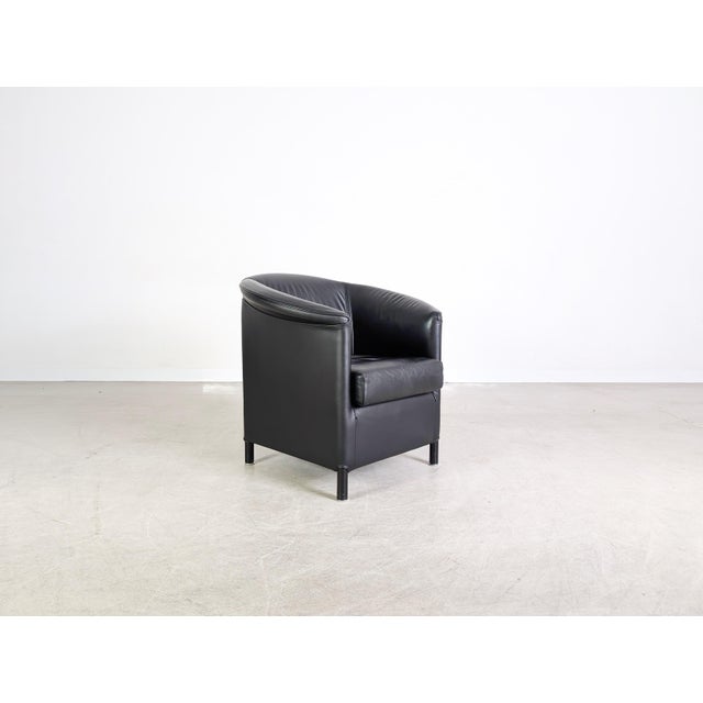 Animal Skin Aura Armchair in Black Leather by Paolo Piva for Wittmann For Sale - Image 7 of 10