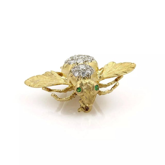 This is an adorable and beautiful full figure bee brooch crafted from solid 18k yellow and white gold with engraved gold...