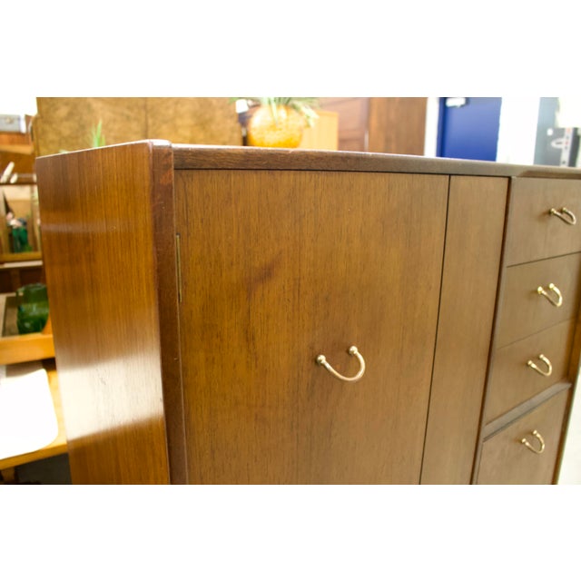 Mid-Century Compact Wardrobe from G-Plan, 1960s For Sale - Image 11 of 13