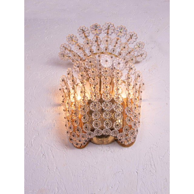 1950s Austrian Wall Sconces with Crystal Flowers & Brass, Vienna, 1950s, Set of 2 For Sale - Image 5 of 10