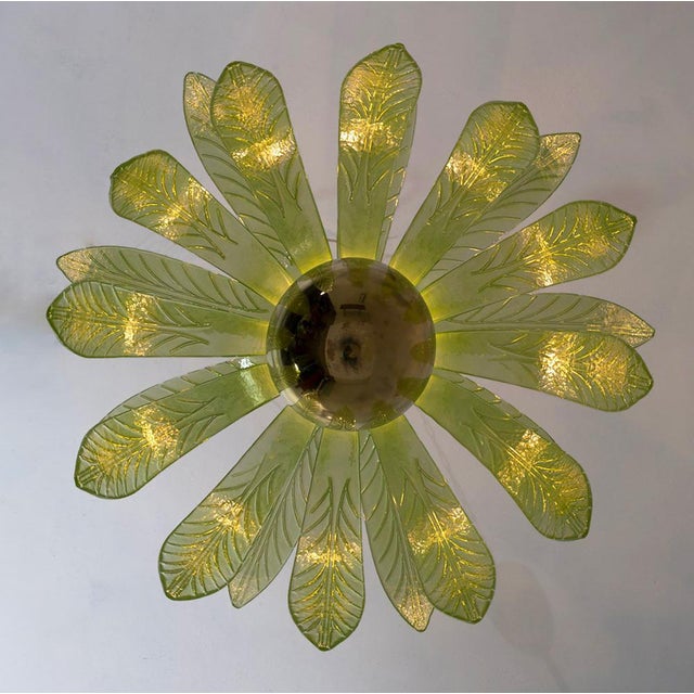 Mid-Century Modern Palm Leaves Chandelier in Murano Glass and Brass from Maestri Muranesi, 2000 For Sale - Image 9 of 10