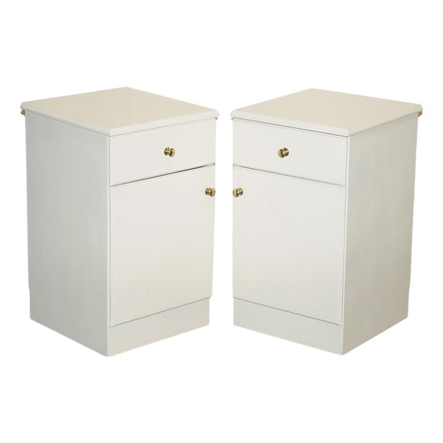 Painted White Bedside Tables with Brass Knobs, Set of 2 For Sale