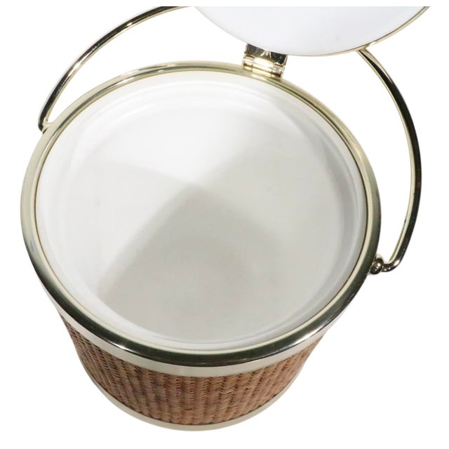 Mid 20th Century Mid Century Hollywood Regency Raffia Wrapped Brass Plated Ice Bucket by Kraftware New York C. 1970's For Sale - Image 5 of 11