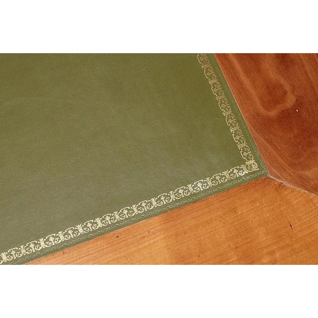 Property Secretary, 1800 For Sale - Image 16 of 18