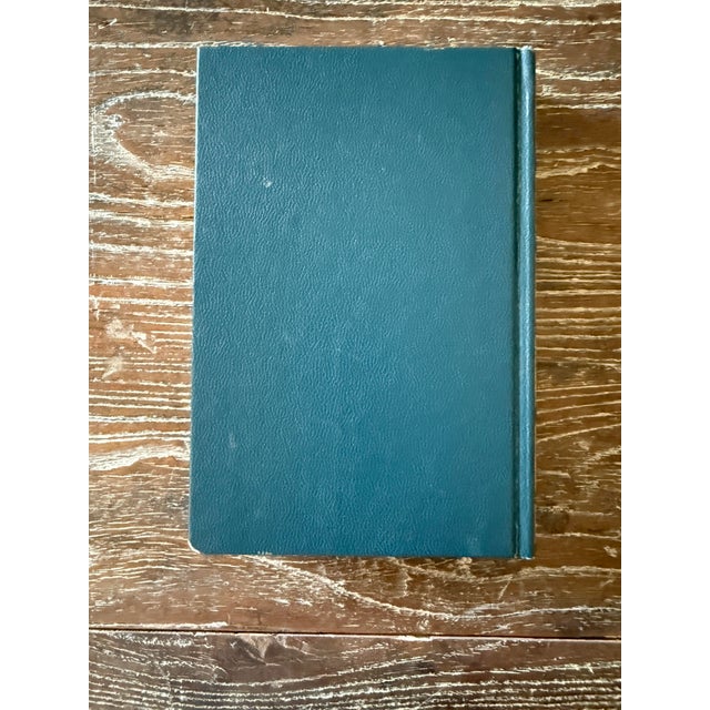 Teal The Last Days of Pompeii 1946 International Collectors Library Leather Bound Classic Novel by Edward Bulwer-Lytton Vintage Book For Sale - Image 8 of 9