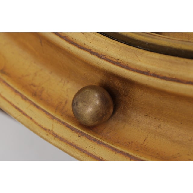 Federal Style Convex Glass Gold Finish Round Mirror For Sale In Philadelphia - Image 6 of 15