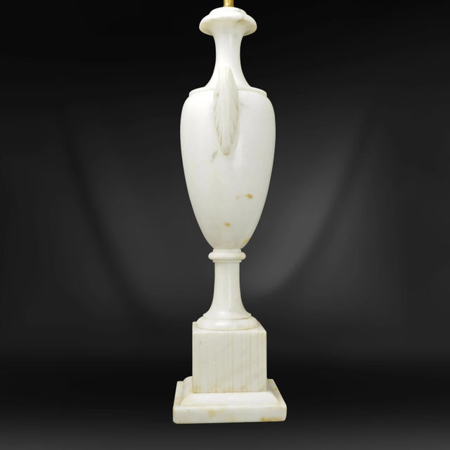 Early 20th Century Italian Alabaster Marble Lamp Neoclassic Amphora Shape Circa 1920 For Sale - Image 5 of 10