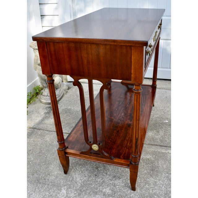 Vintage Northern Furniture Co. Regency Mahogany Console Table Entryway Hall For Sale - Image 9 of 15