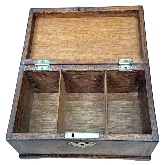 Georgian Walnut Rectangular Tea Caddy, 18th Century For Sale - Image 13 of 15