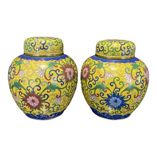 Pair of 19th Century Antique Chinese Cloisonné Jars For Sale