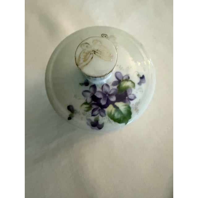 Hand-Painted Limoges Porcelain Trinket Box With Violet Decoration. For Sale In Jacksonville, FL - Image 6 of 8