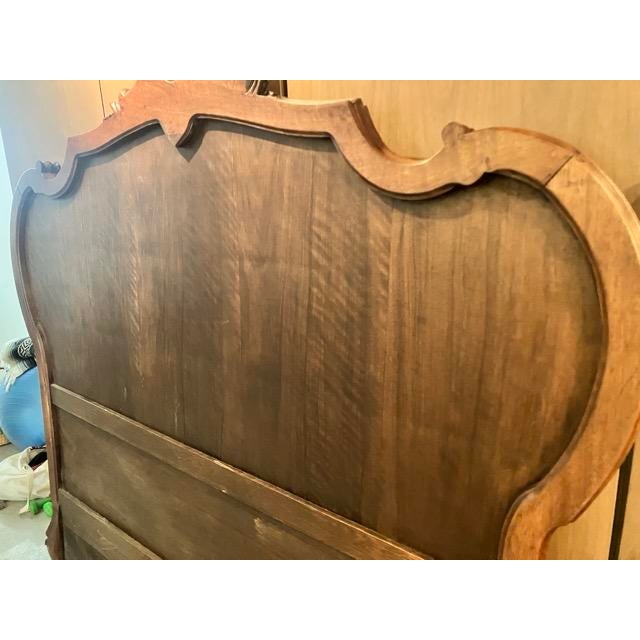 19th Century 19th C. Rococo Revival French Walnut Queen Bed – Bookmatched Veneer For Sale - Image 5 of 14