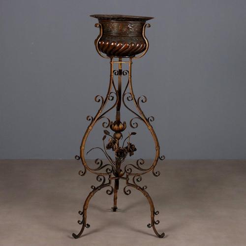 Metal Italian Planter Tripod in Wrought Iron For Sale - Image 7 of 7