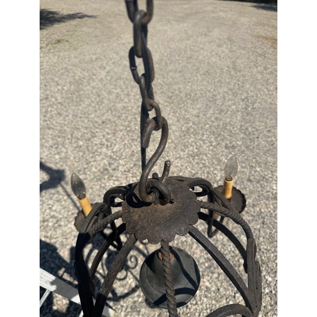 1920s Spanish Wrought Iron Pendant Light For Sale - Image 4 of 12
