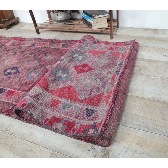1960s - Vintage Turkish Hand-Knotted Herki Runner Rug - 2.5x12 Ft For Sale - Image 6 of 7